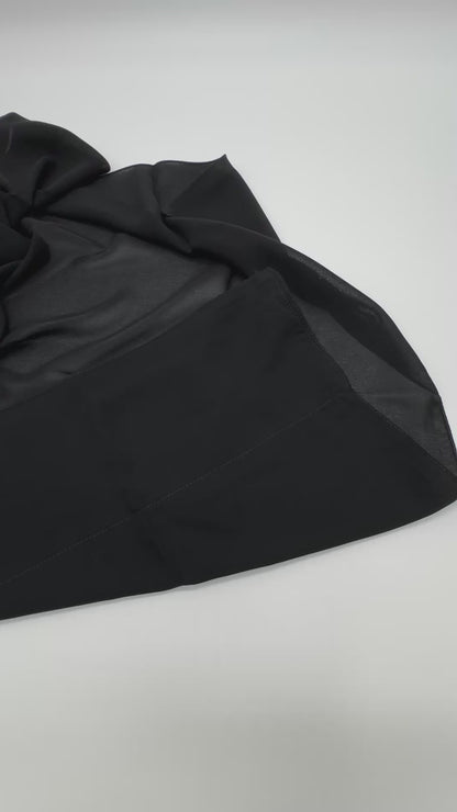 Hijab Abaya folded
( الحجاب للعباية جفسه )